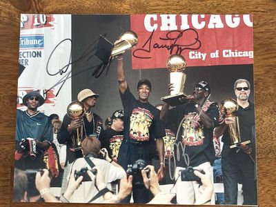 Michael Jordan & Scottie Pippen & Dennis Rodman Triple Autograph NBA Chicago Bulls Basketball 8x10 Photograph Hand Signed