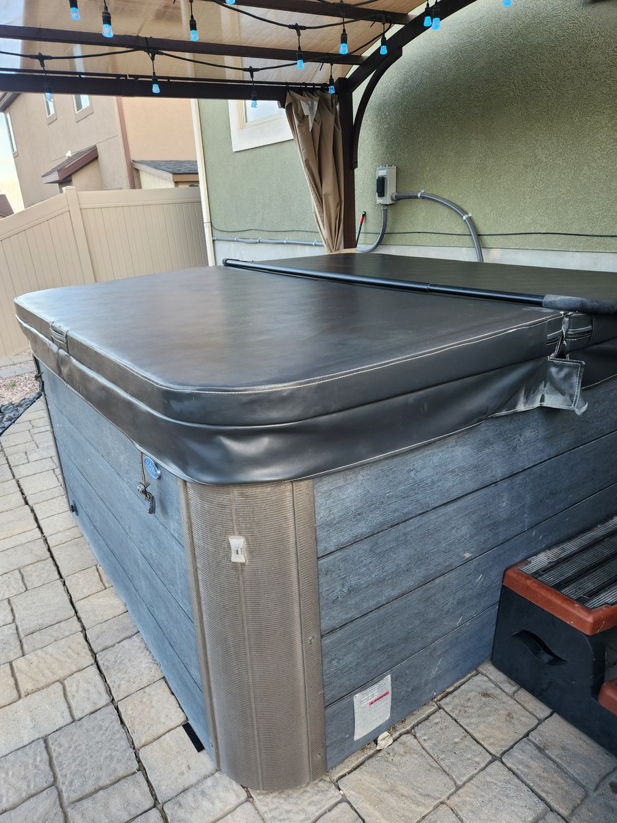 Hot Tub
