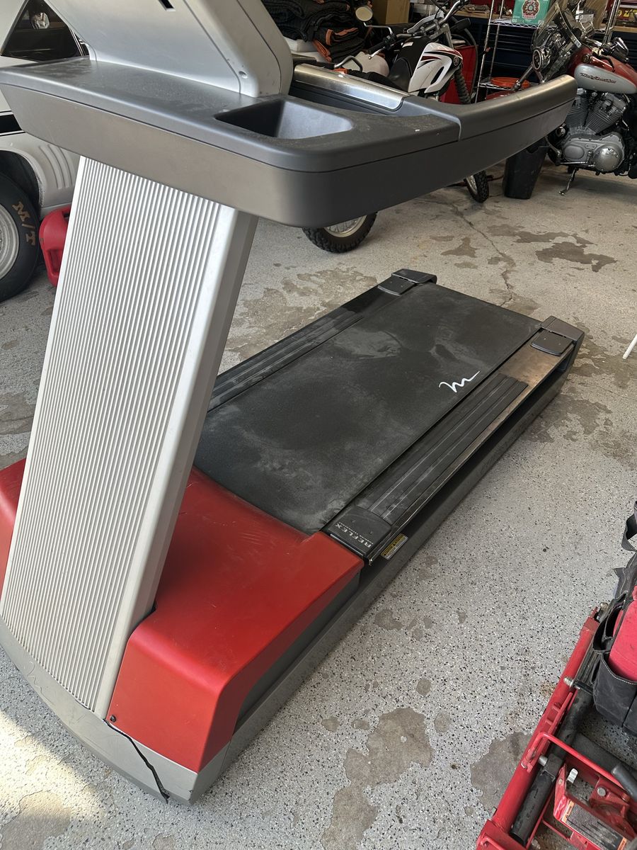 Professional treadmill