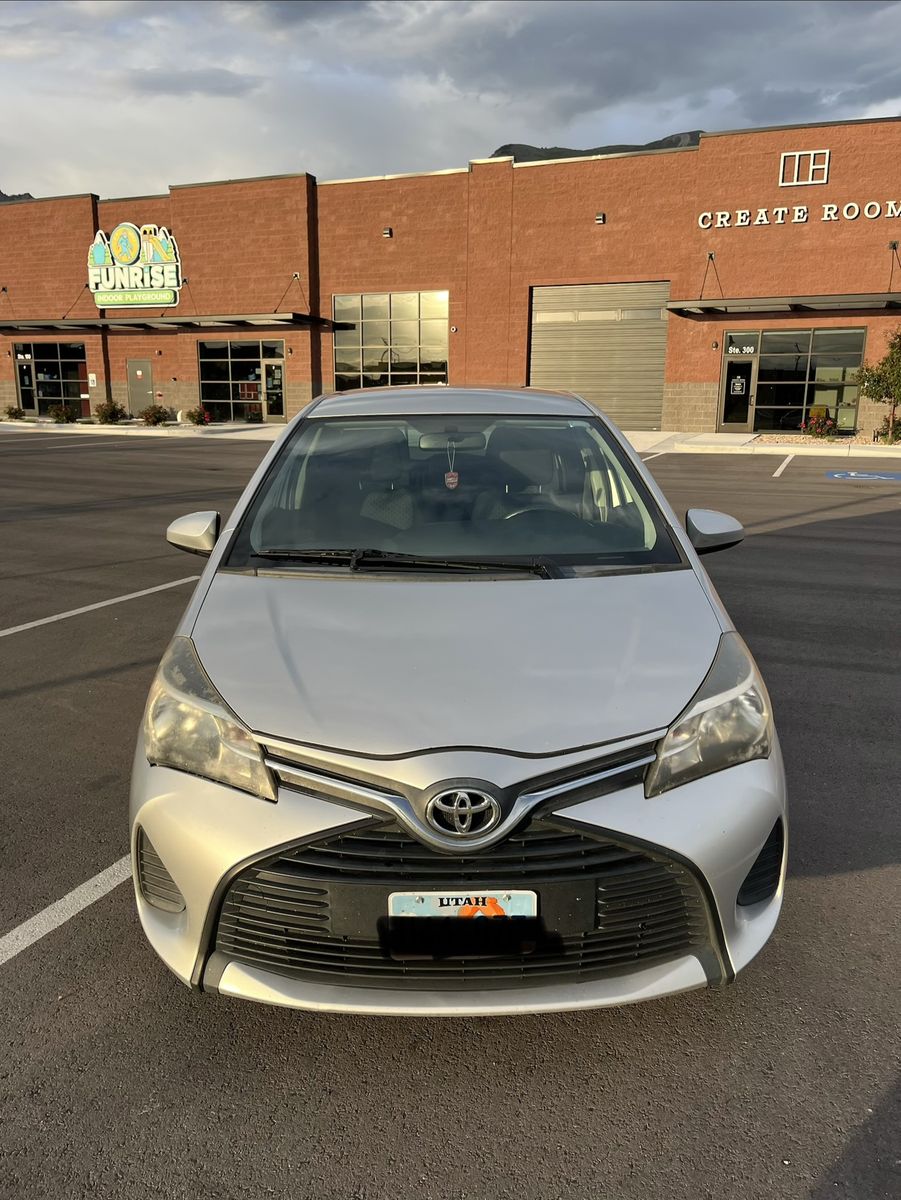 2015 Toyota Yaris SE