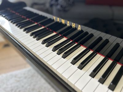 Yamaha Baby Grand Free Delivery & Tuning