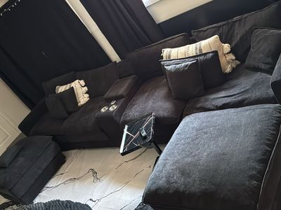 Large Black Fabric Sectional Sofa with Ottoman & Cup Holders