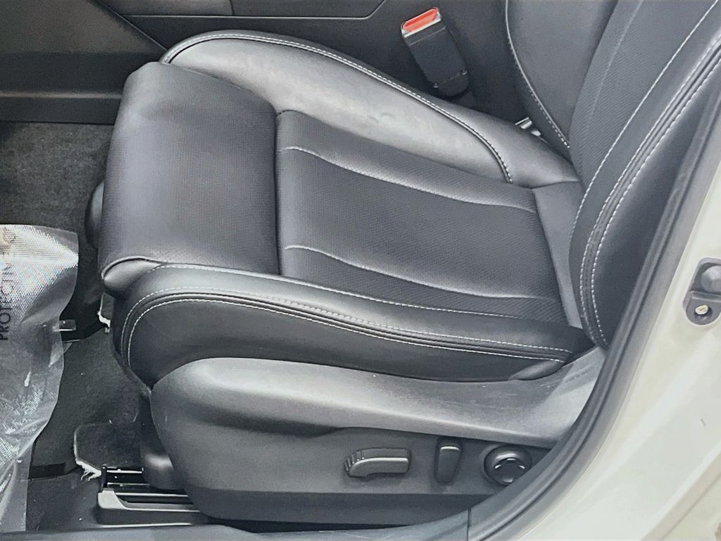 Main image 20