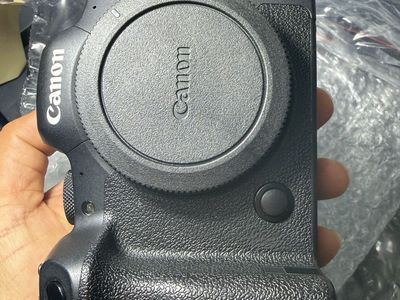 Canon R6 26k, rf35