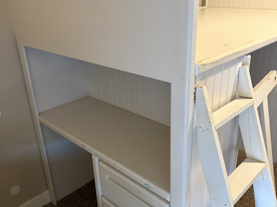 loft bed