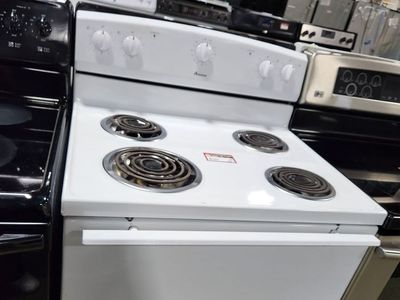 Amana White Electric Range 30" 4-Burner Freestanding Stove with Oven