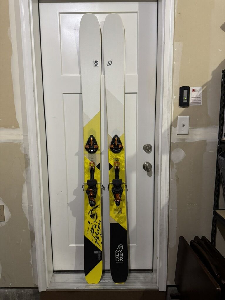 WNDR Reason 120 w/Marker Kingpin 13 bindings