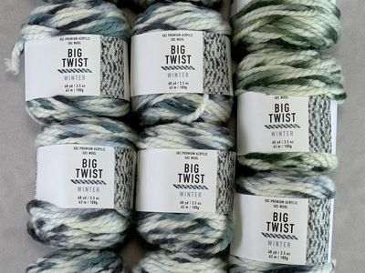 11 Big Twist Winter Chunky Wool Blend Yarn Skeins – New