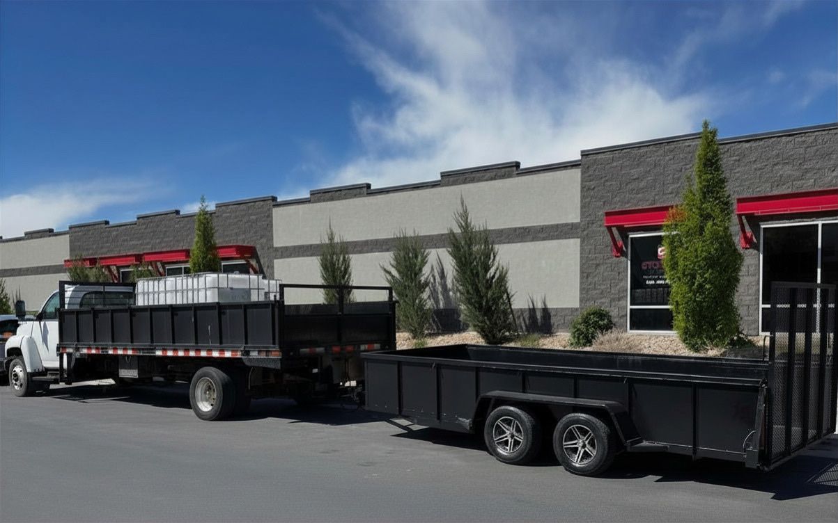 2007 GMC TOP KICK C5500 & TRAILER. CLASS 5-6