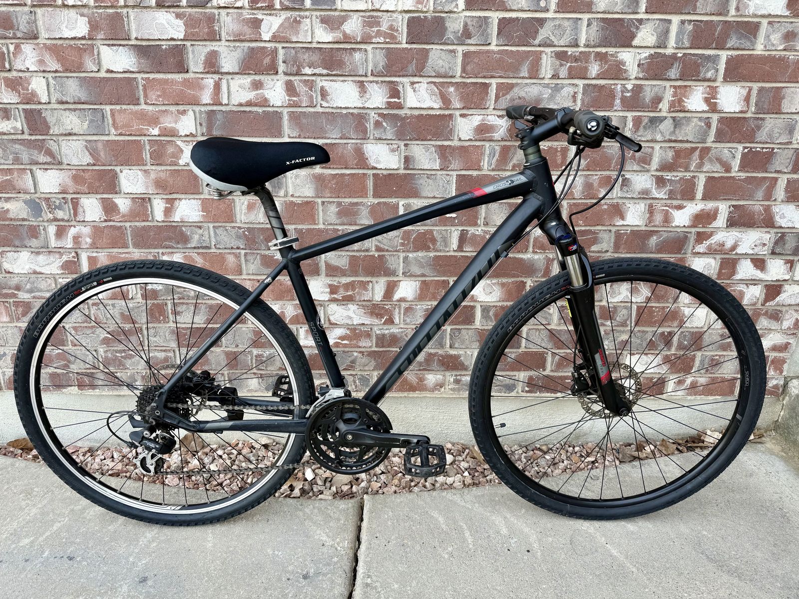 '15 Large Specialized Crosstrail Sport Hybrid Bike