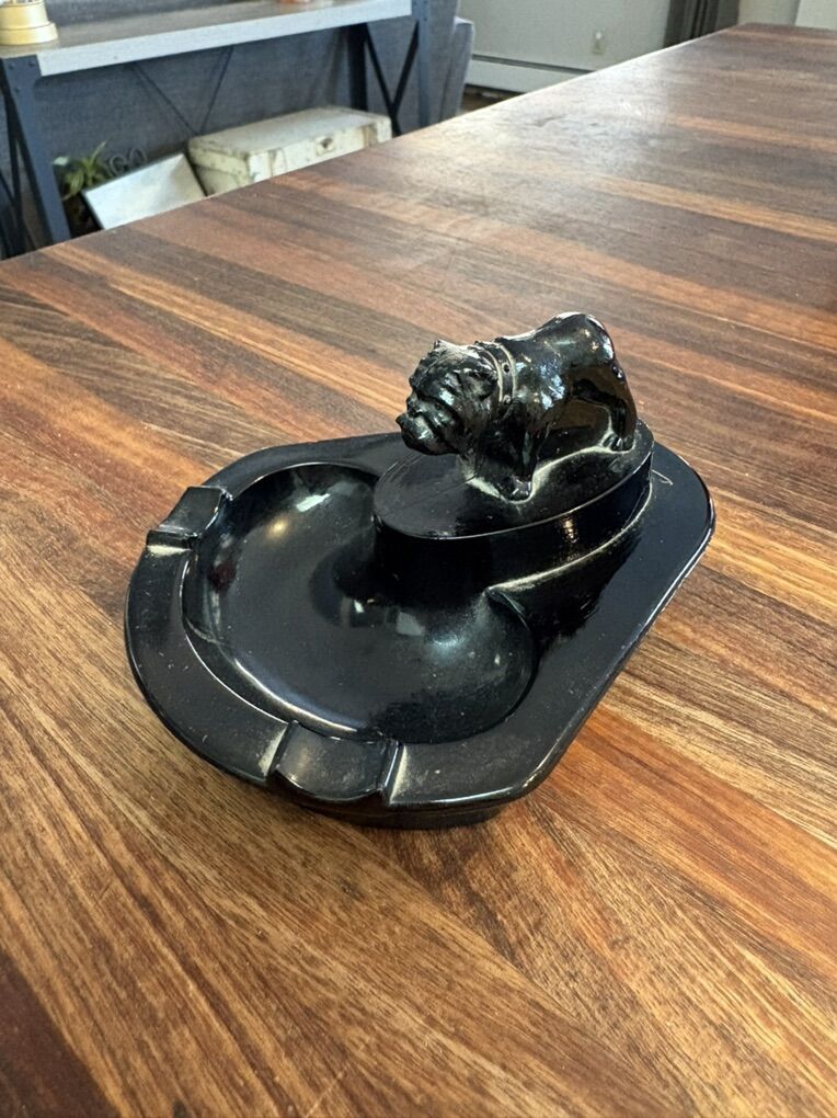 1930s Bulldog Ashtray