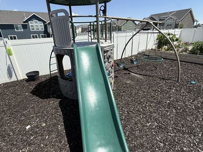 Lifetime Swingset with spiderweb swing