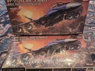 VF-25g Model New in Box