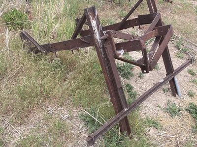 Frame for 3 point hitch box. Category 1