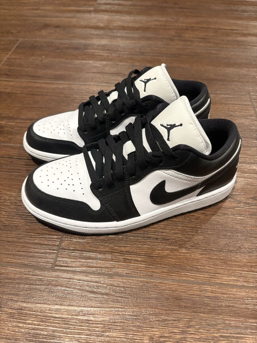 New Nike Air Jordan 1 Low 7.5W or 6M