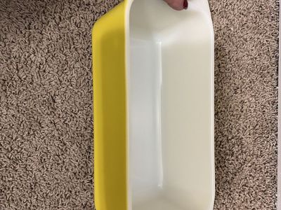 Vintage Pyrex Primary Yellow Loaf Pan Dish 213 1.5 QT Baking Bread Casserole Dish