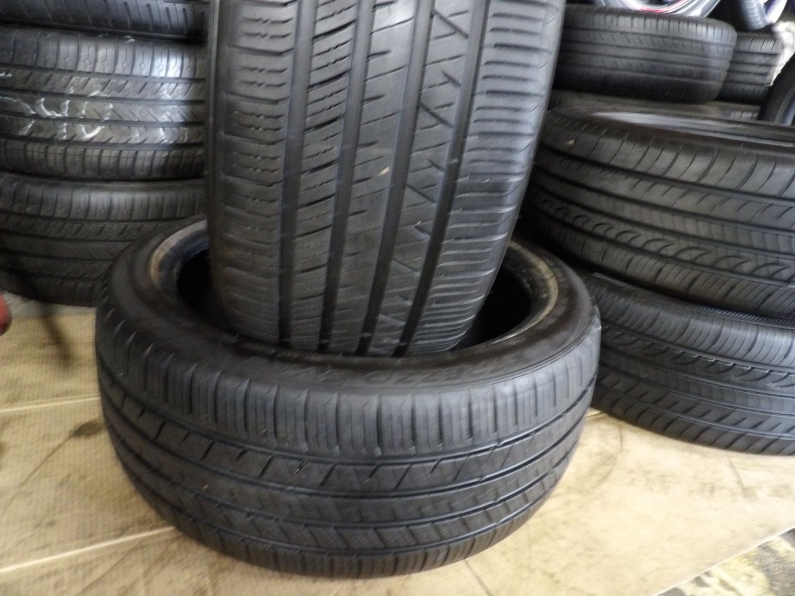 245/40R19 SAILUN ATREZZO SVA2 PAIROF TWO USED TIRES 