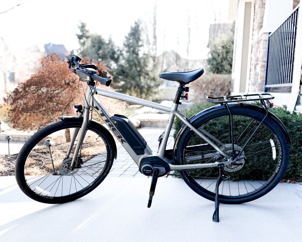 Trek Verve+ 2 E-Bike Matte Metallic Gunmetal