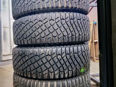 Like new LT315-70-17 Goodyear Territory M/T 6ply