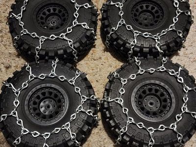 Axial scx6 wheels/tires w/snow chains!