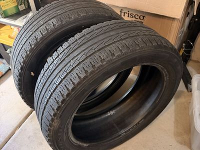 2 Pirelli Scorpion STR Tires