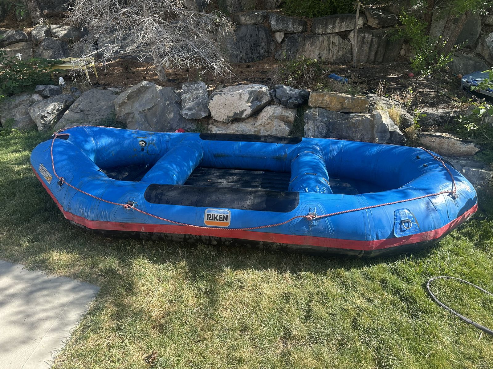 Main image 11