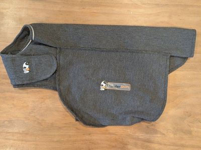 Thundershirt Size L