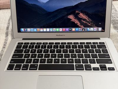 2017 MacBook Air 13” • 256GB SSD • 8GB RAM • Great Condition