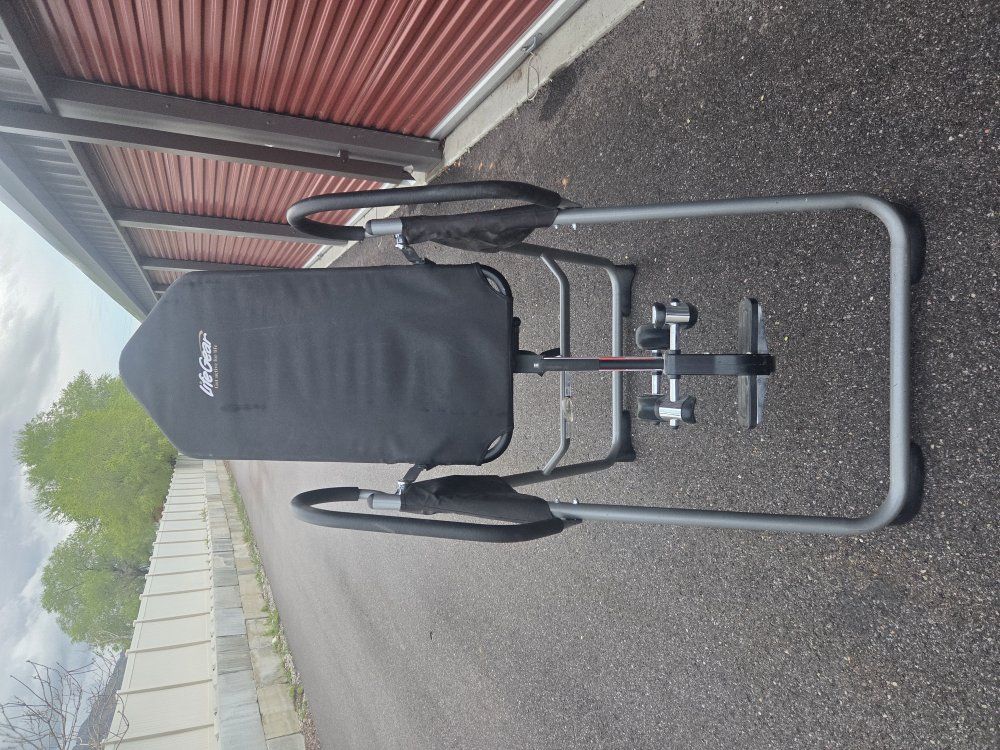 LifeGear Inversion Table