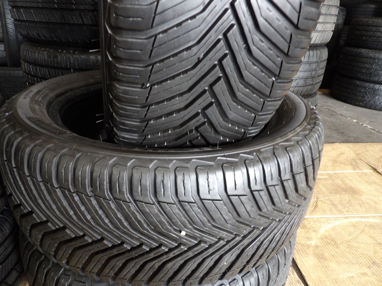 205/50R17 MICHLELIN CROSSCLIMATE 2 PAIR OF TWO USED TIRES