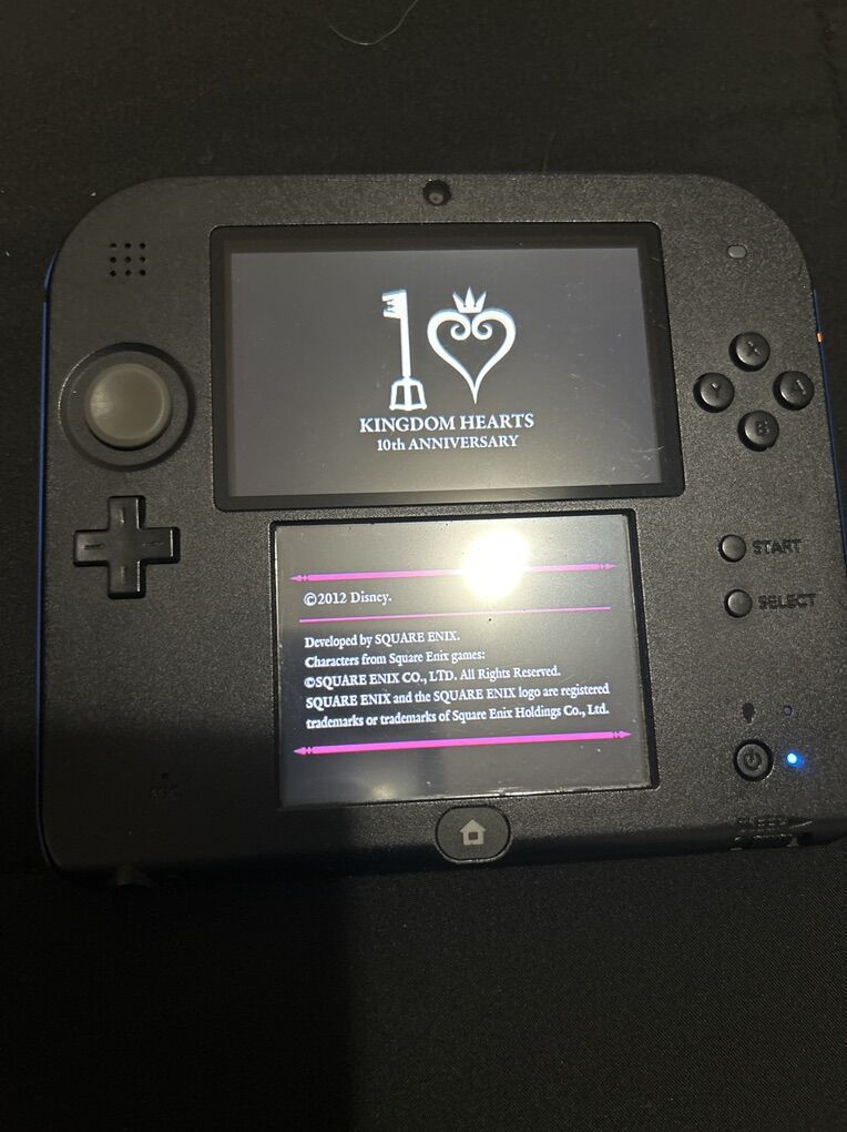 Nintendo 2DS With Stylus charger Sd Card