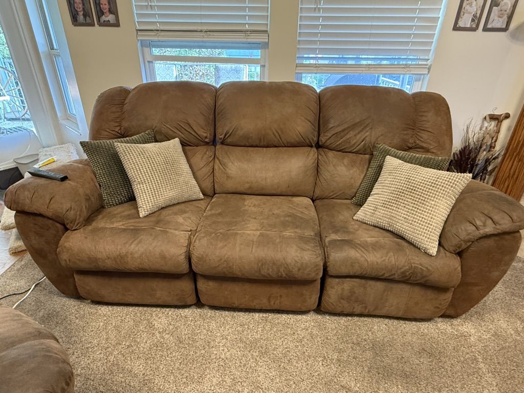 Comfy Micro Fiber Couch Set