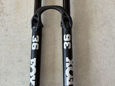 2026 FOX 36 Performance Grip Suspension Fork - 29", 160 mm, 15QR x 110 mm, 44mm Offset,