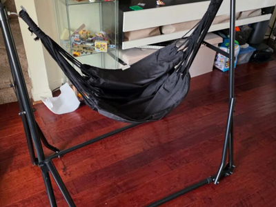 New in box 2 in 1 Hammock with stand
