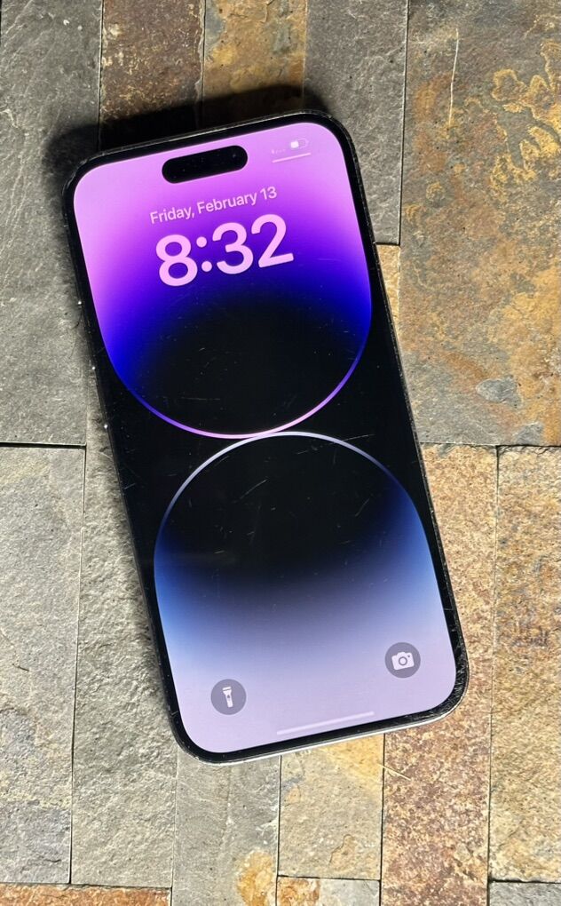 iPhone 14 Pro Unlocked