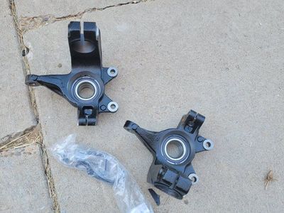 Dorman OE Solutions 698-113 Knuckle Assembly for Ford Focus (2000-2011 models)