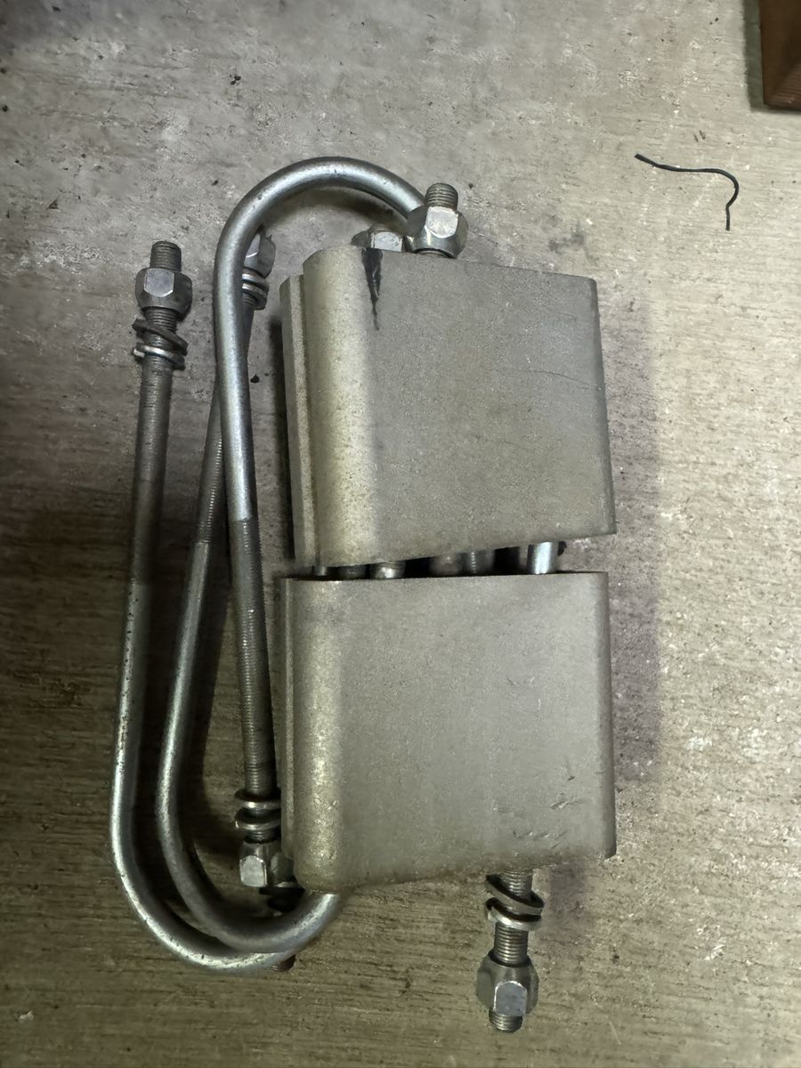 Lowering Blocks and u bolts.  toyota truck tacoma