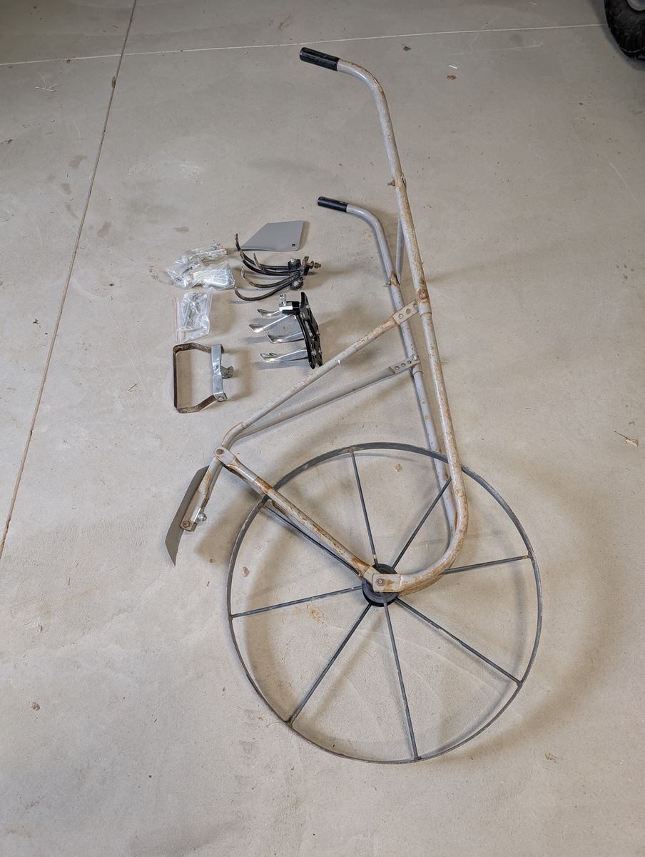 Earthway 6500 High Wheel Tubular Cultivator