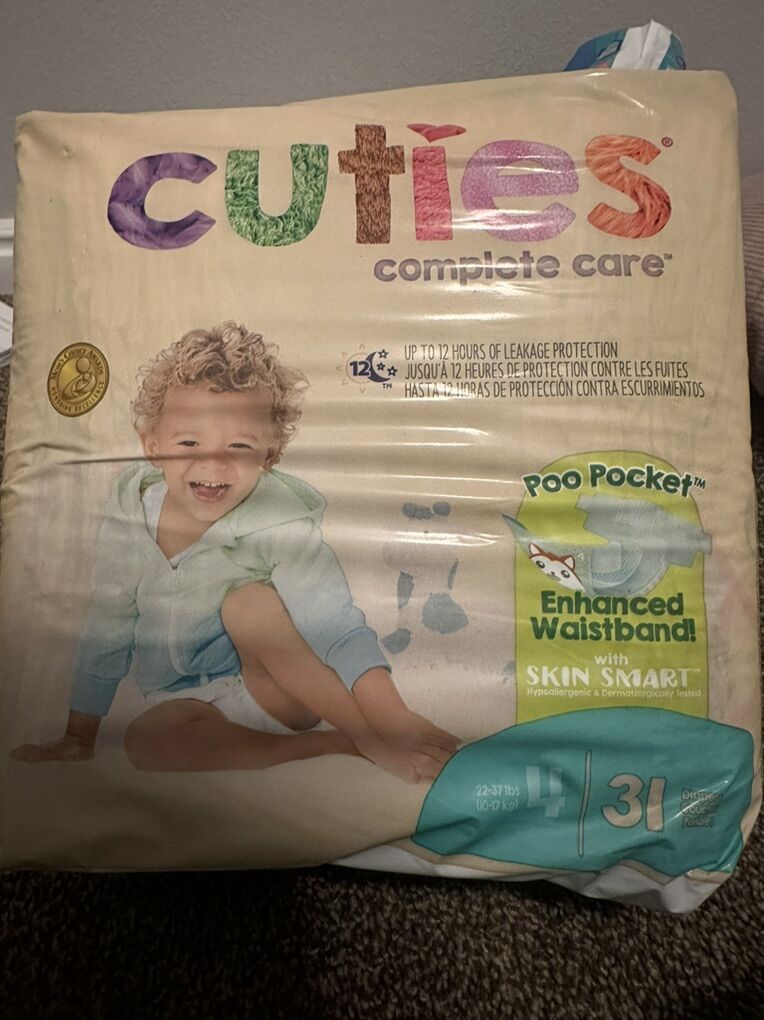 Cuties Diapers Size 4
