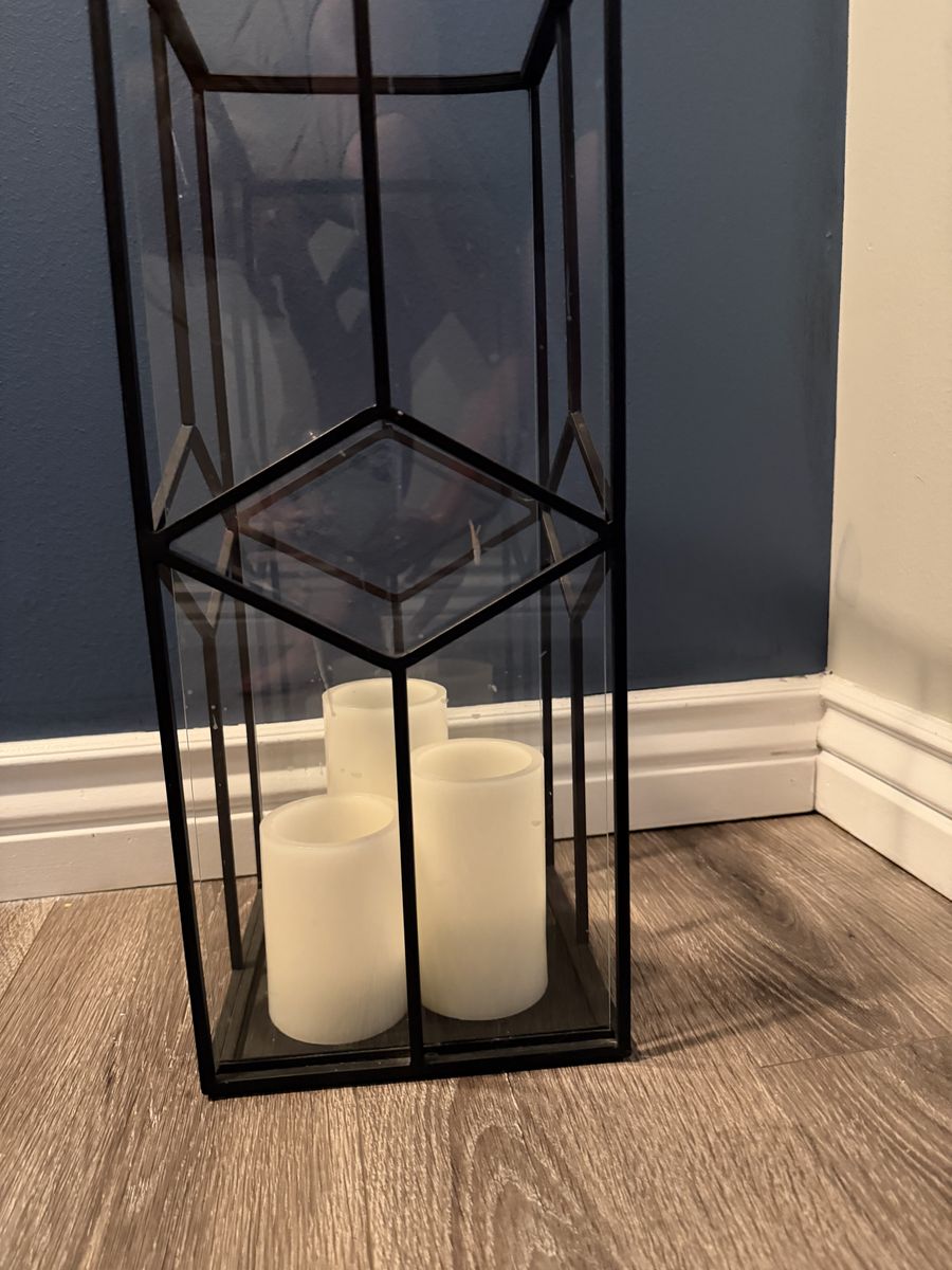 Geometric Metal & Glass Lantern/Candle Holder - Large Black Home Decor Display