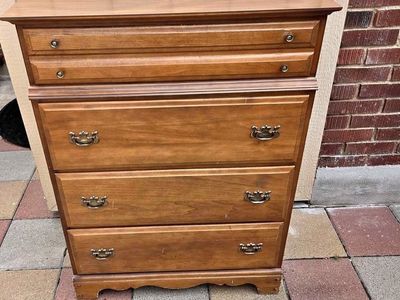 4 Drawer Dresser