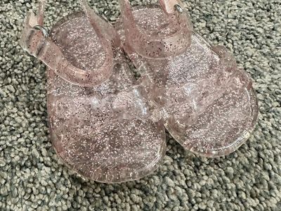 0-3M Pink Glittery baby Girl Sandals