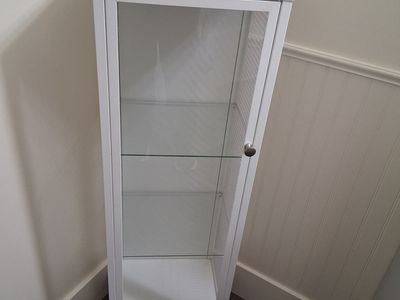 Cabinet metal-glass