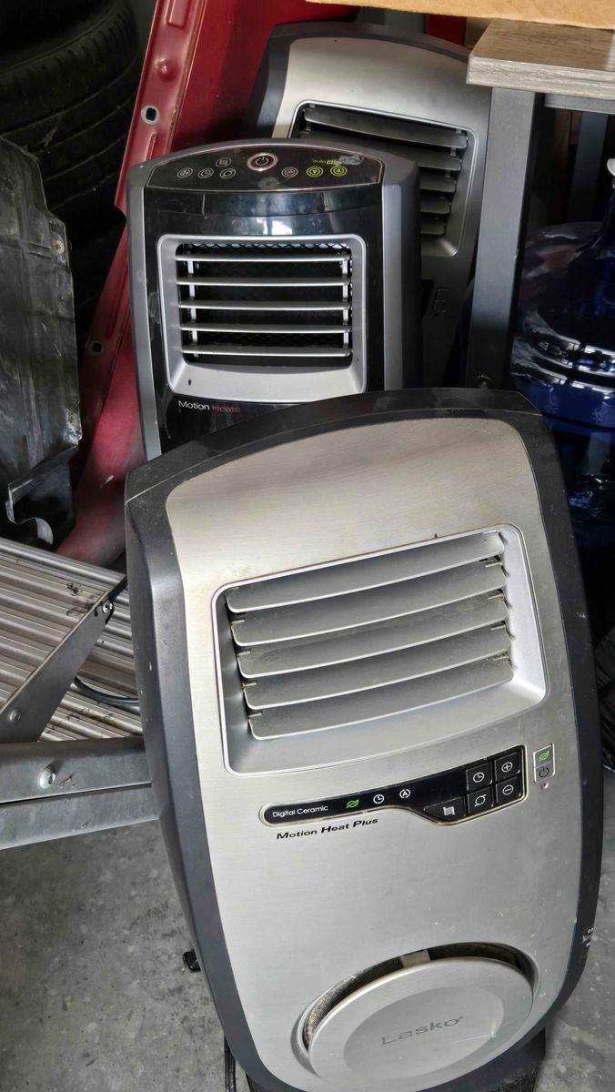 Lasko Motion Heat Plus Digital Ceramic Tower Heaters