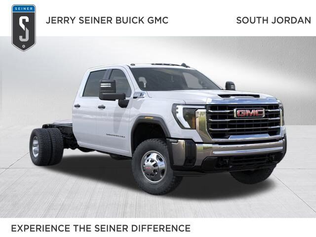2026 GMC Sierra 3500HD CC Pro