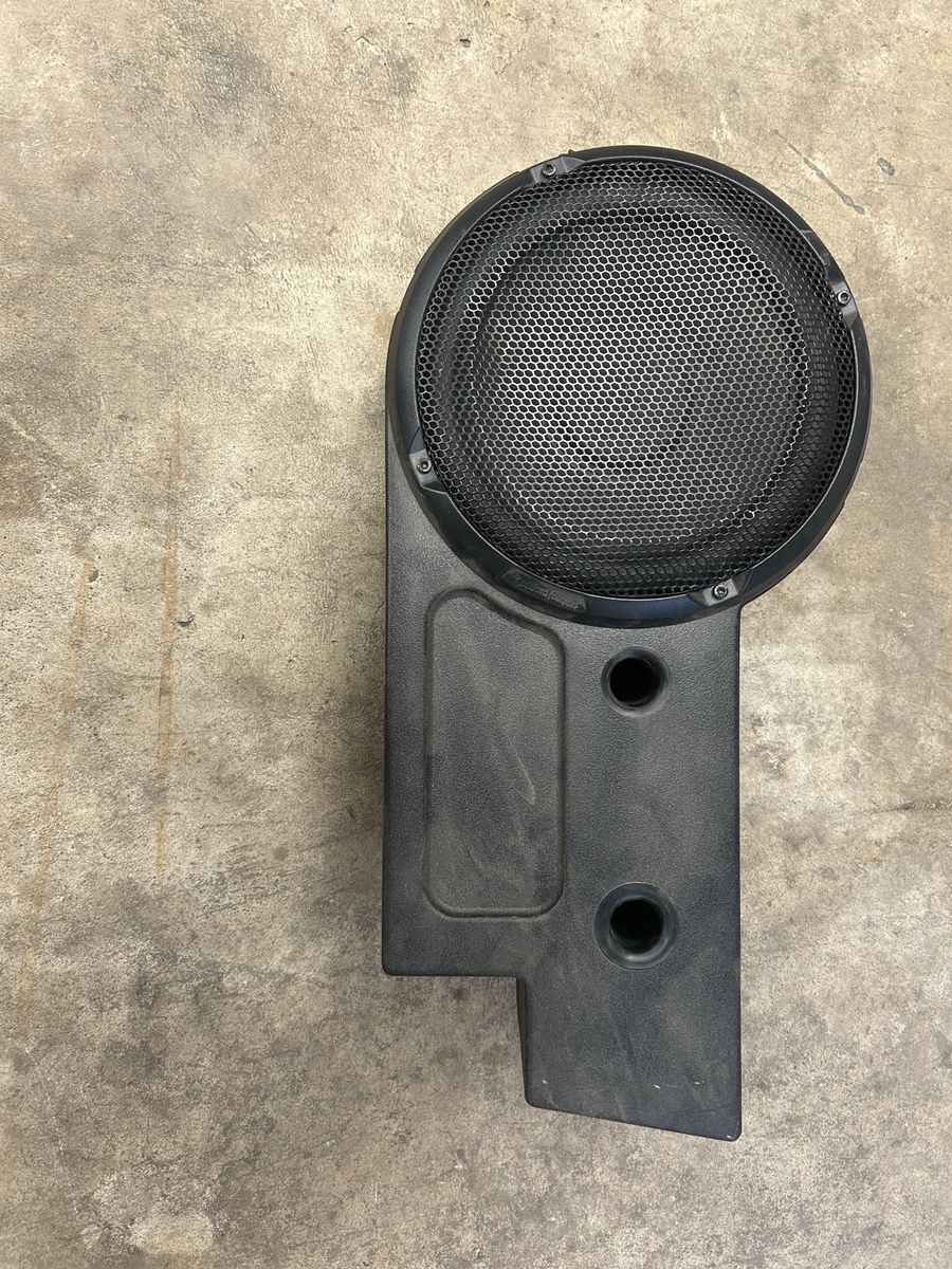 10” rockford sub for Polaris general