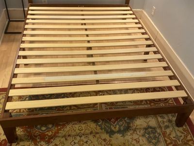 Wood Bed Frame Queen