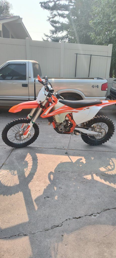 2018 KTM 350 XC- 56.4 Hours 