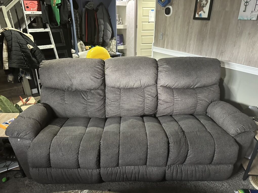 Lazy Boy, Couch Sofa With Dual Recliners