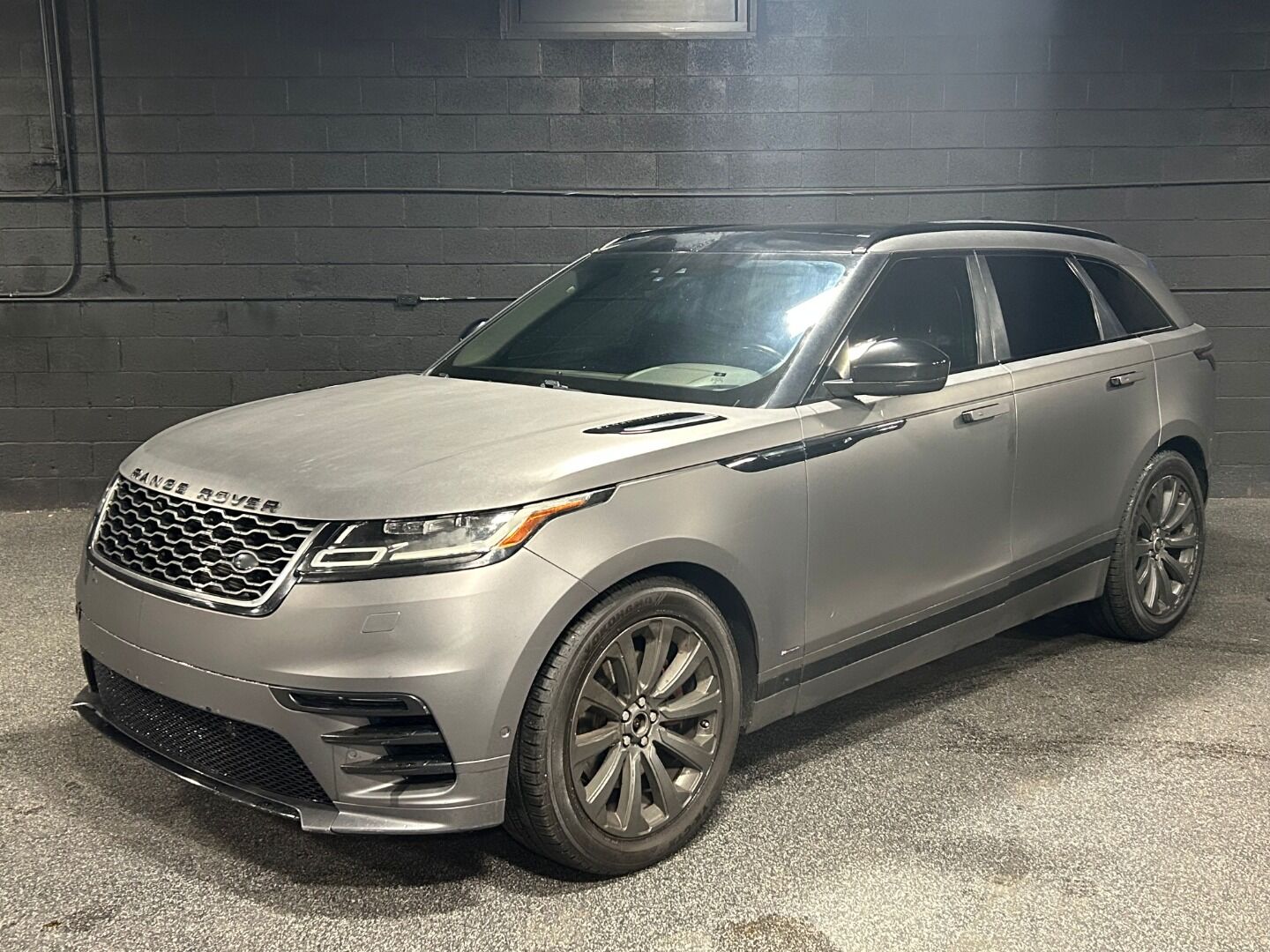 2018 LAND ROVER RANGE ROVER VELAR P380 R-Dynamic SE